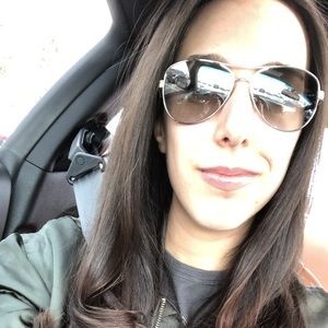 Meet your Posher, Samantha